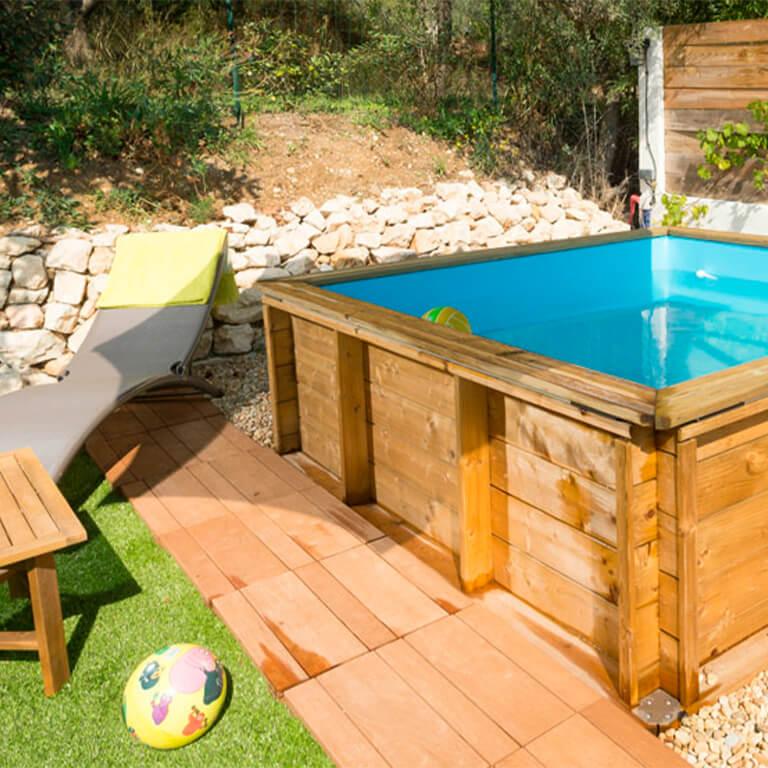 Wie stellt man ein aus Holzpool auf